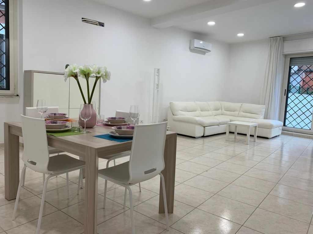 Mediterranean House Nettuno Apartment Exterior photo